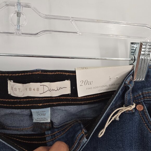 NWT Cato Est 1946 Flare Blue Denim Jeans 20W Super Stretch Waist Hi Rise Raw hem - Picture 3 of 8